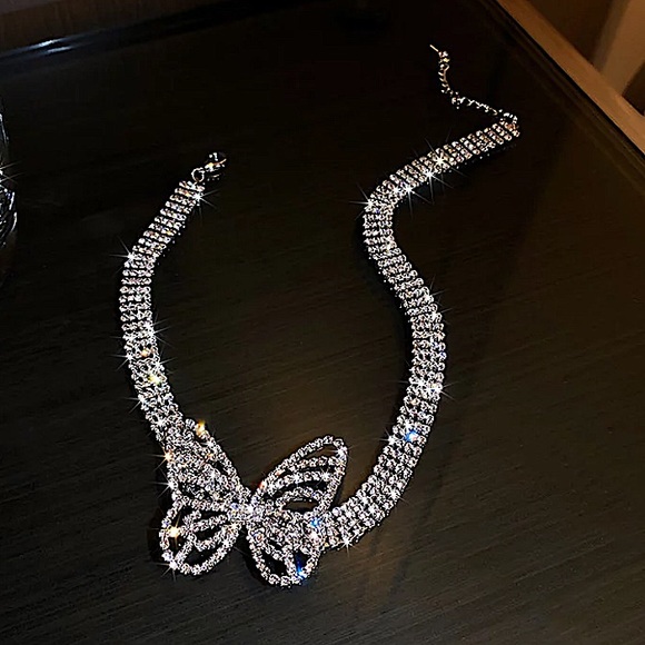 Silver Butterfly Crystal Rhinestone Choker - Picture 4 of 7
